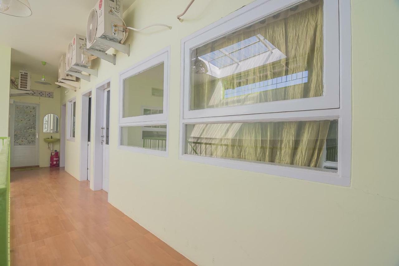 Reddoorz Syariah Near Museum Wisma Karya Subang Exterior foto